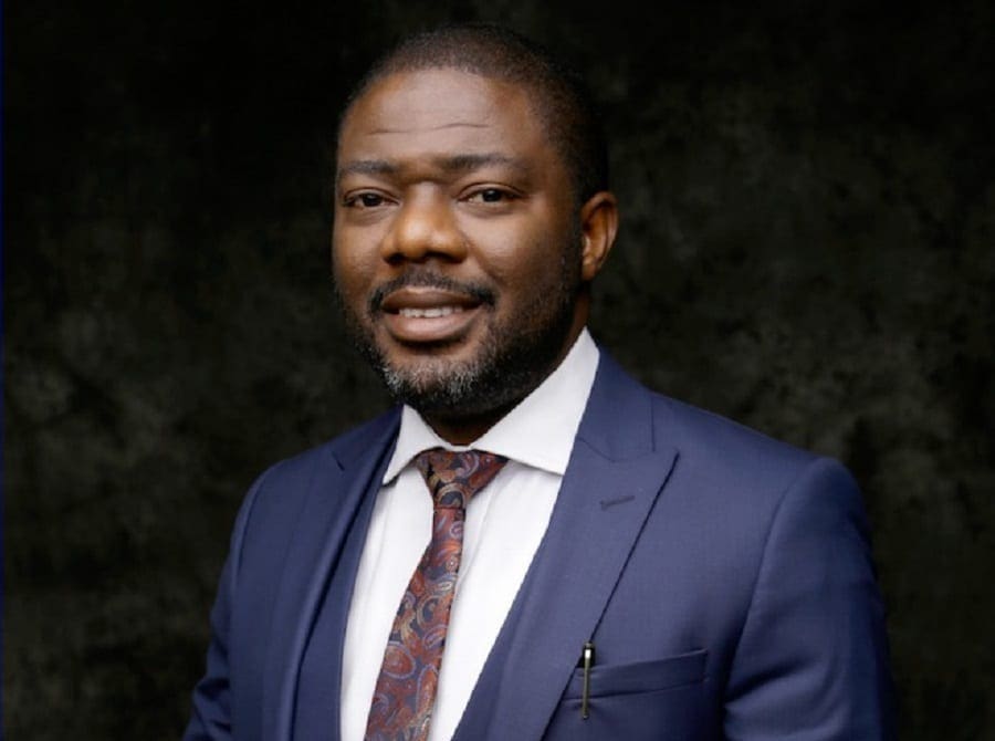 Dr. Obadare