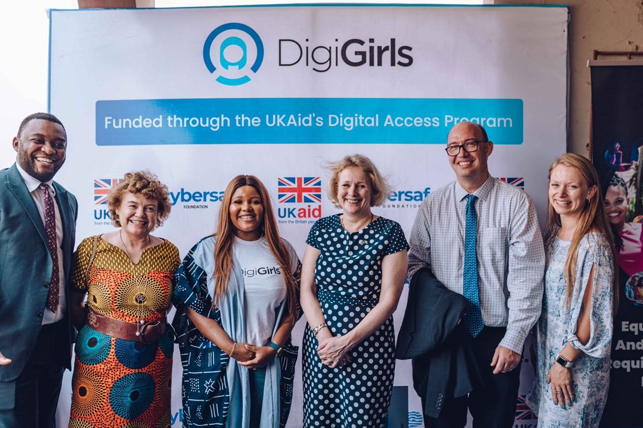 UK Funded DigiGirls Programme graduates over 4000 Women & Girls cybersafe1